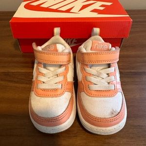 Nike Court Borough Low 2, 5C